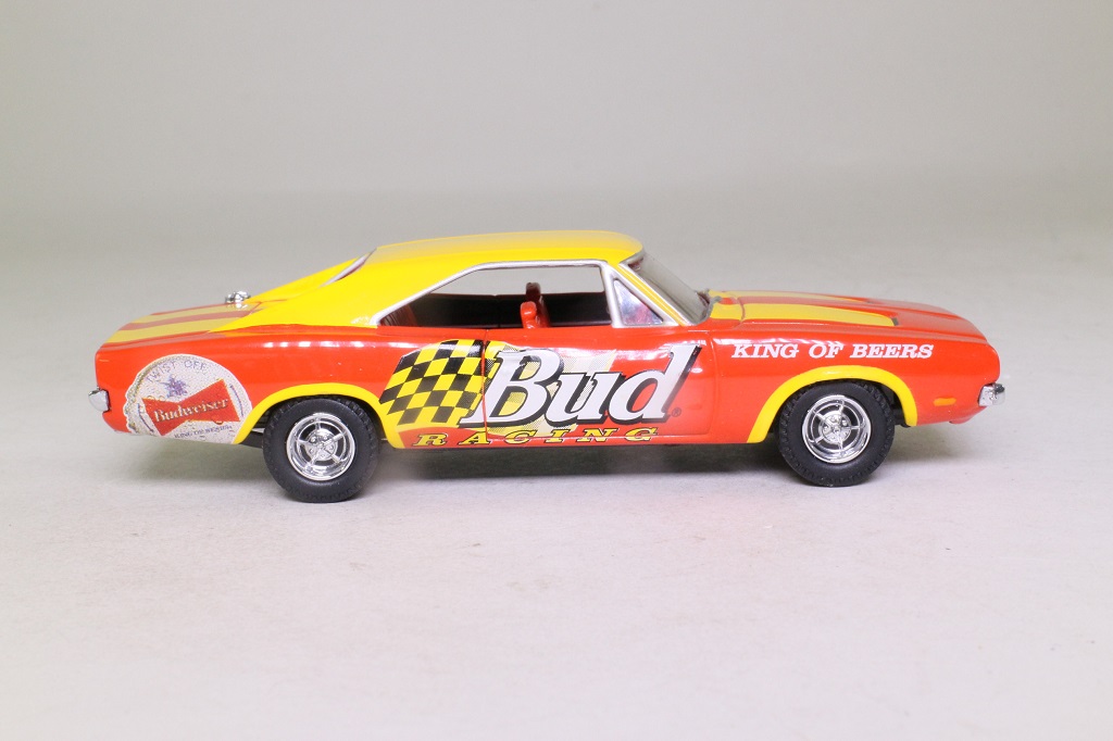 Matchbox Collectibles DVM37598; Bud 